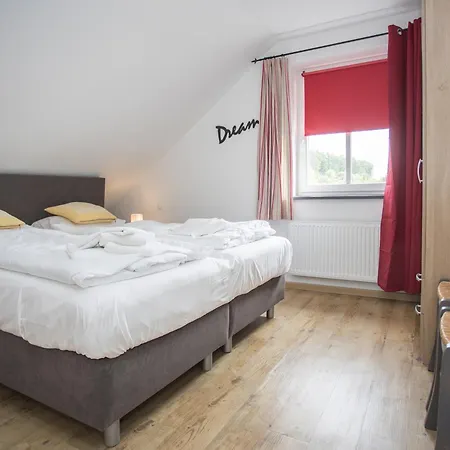 Welcome In - 'rothaarglück' In Neuastenberg-winterberg Met Uitzicht En Terras * Winterberg